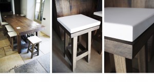 Customized wood furniture: table and chairs in solid chestnut